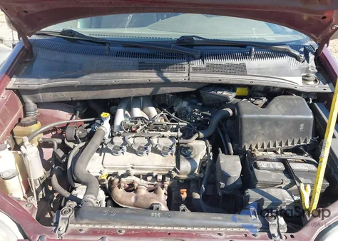 2001 Toyota Sienna Le z USA, uszkodzony, nr VIN 4T3ZF13C61U347153